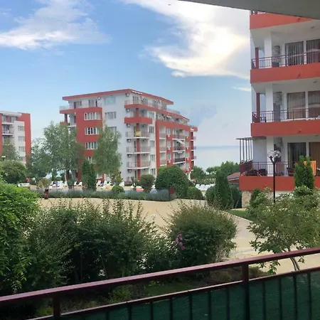 Noks Panorama I Marina Apartman Elenite