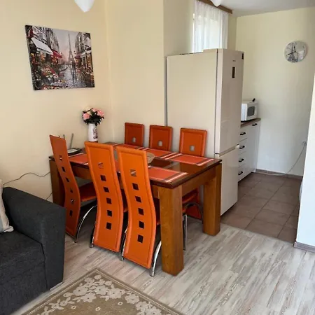 Noks Panorama I Marina Apartamento Elenite
